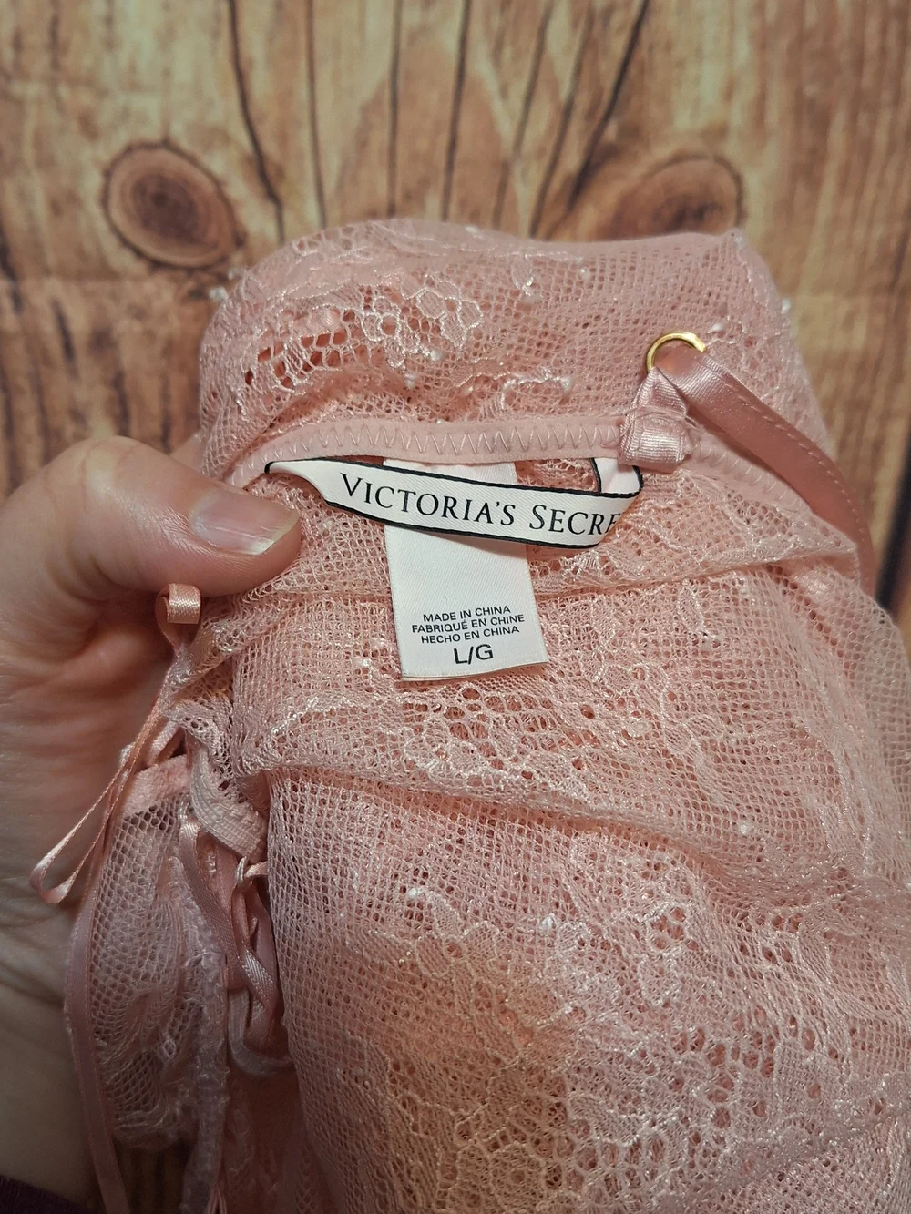 Victoria's Secret Peach Lace Sheer Chemise Slip Womens Size Large. - Picture 7 of 7